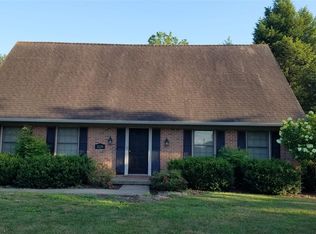 1129 Lois Ln, Bowling Green, KY