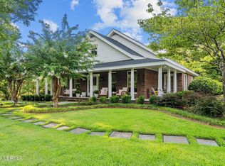 668 Scotts Hill Loop Rd, Wilmington, NC 28411