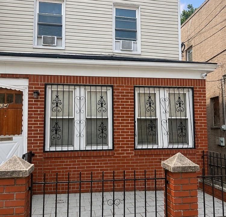 1st image of 834 E 229th Street
