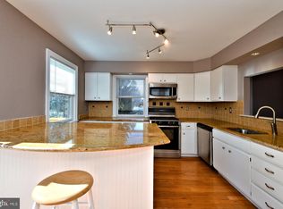 101 Winged Foot Ct, Royersford, PA 19468