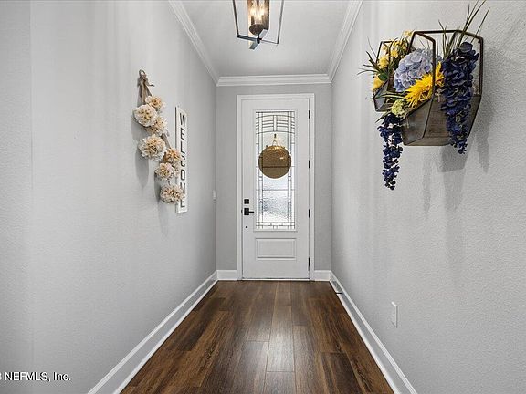 5th image of 105 ANCLOTE Way