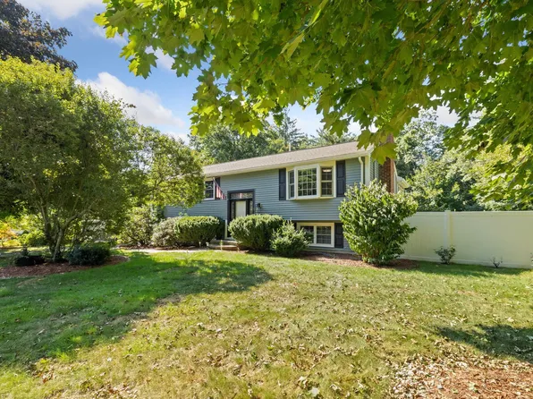 3 Mulberry Street, Windham, NH 03087