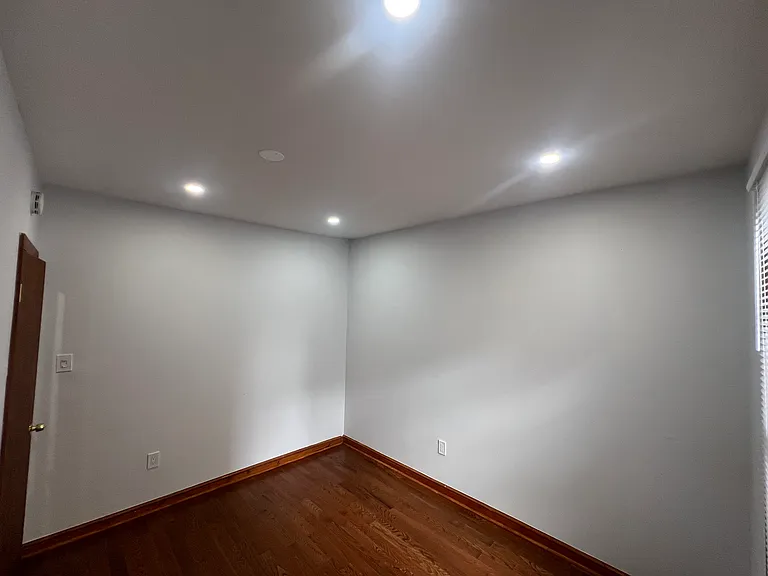 334 Summit Ave #1 — Photo 10