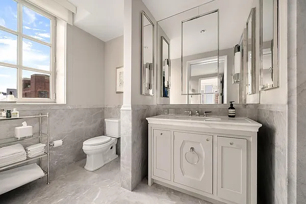 Sold by Modlin Group | media 16