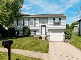 1800 Lone Prairie Dr, Powell, OH 43065