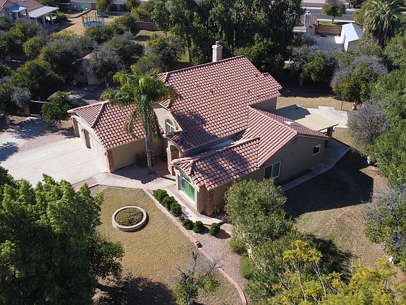 4th image of 1440 N Omaha Cir