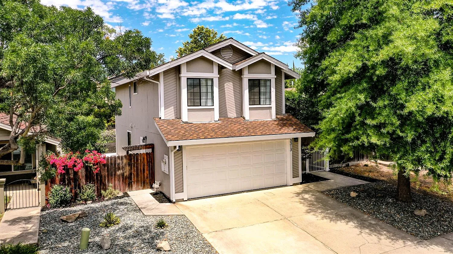 3313 Saxonville Way photo 1