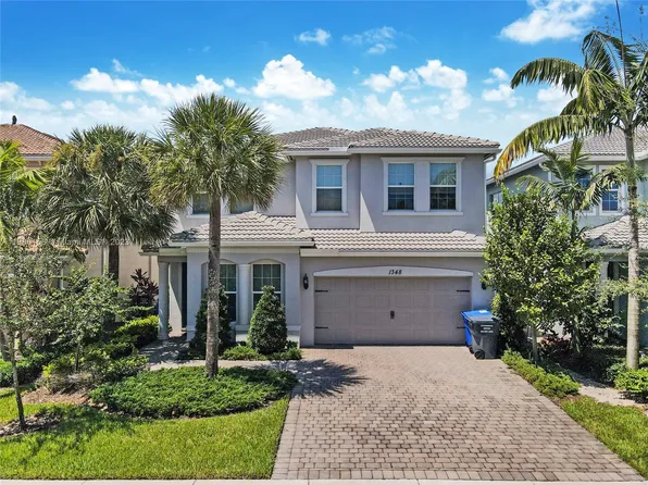 1348 Silk Oak Dr, Hollywood, FL 33021