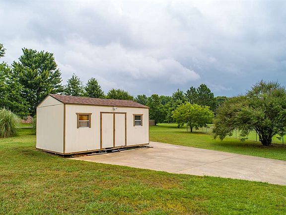 4th image of 7449 County Road 296 E