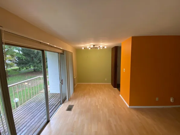3225 University Blvd W #12, Kensington, MD 20895