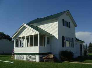 1817 E Beaver Rd, Kawkawlin, MI 48631