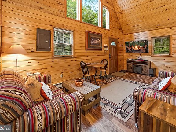4th image of 116 Bear Ridge Ct