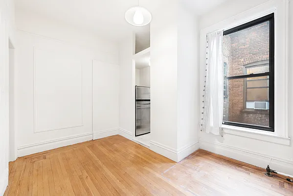 Rented by Jonathan Wachtel, LREB | media 14