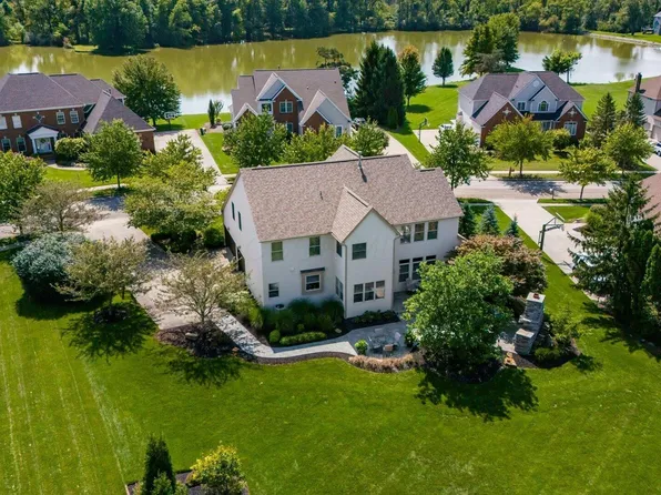 8358 Meadowmoore Pl NW, Pickerington, OH 43147