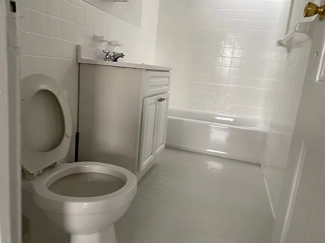 735A Quincy St #3 — Photo 7