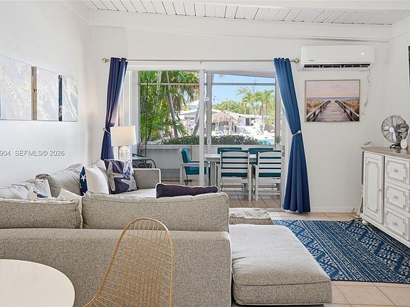 5th image of 151 10th St