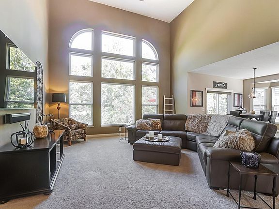 4th image of 1336 Ironwood Dr