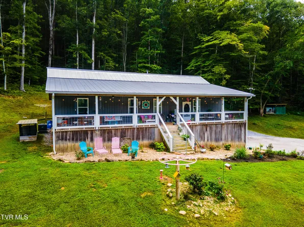 363 Hog Lot Rd, Rogersville, TN 37857