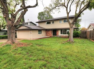 6712 Hillglen Way, Fair Oaks, CA 95628