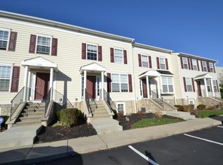 7022 Gallant Fox Dr, New Albany, OH 43054
