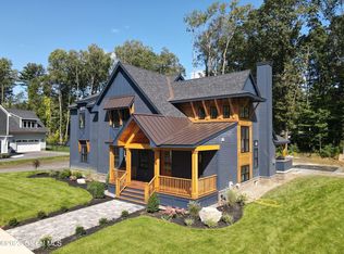 14 Jenna Jo Ave, Saratoga Springs, NY 12866
