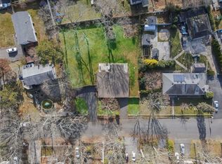 38 Silver Rd, Mastic Beach, NY 11951