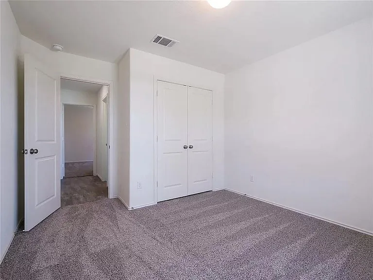 112 Concho Brook Bnd — Photo 7