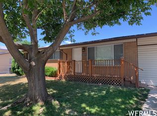 1500 S Marilyn Dr, Syracuse, UT 84075