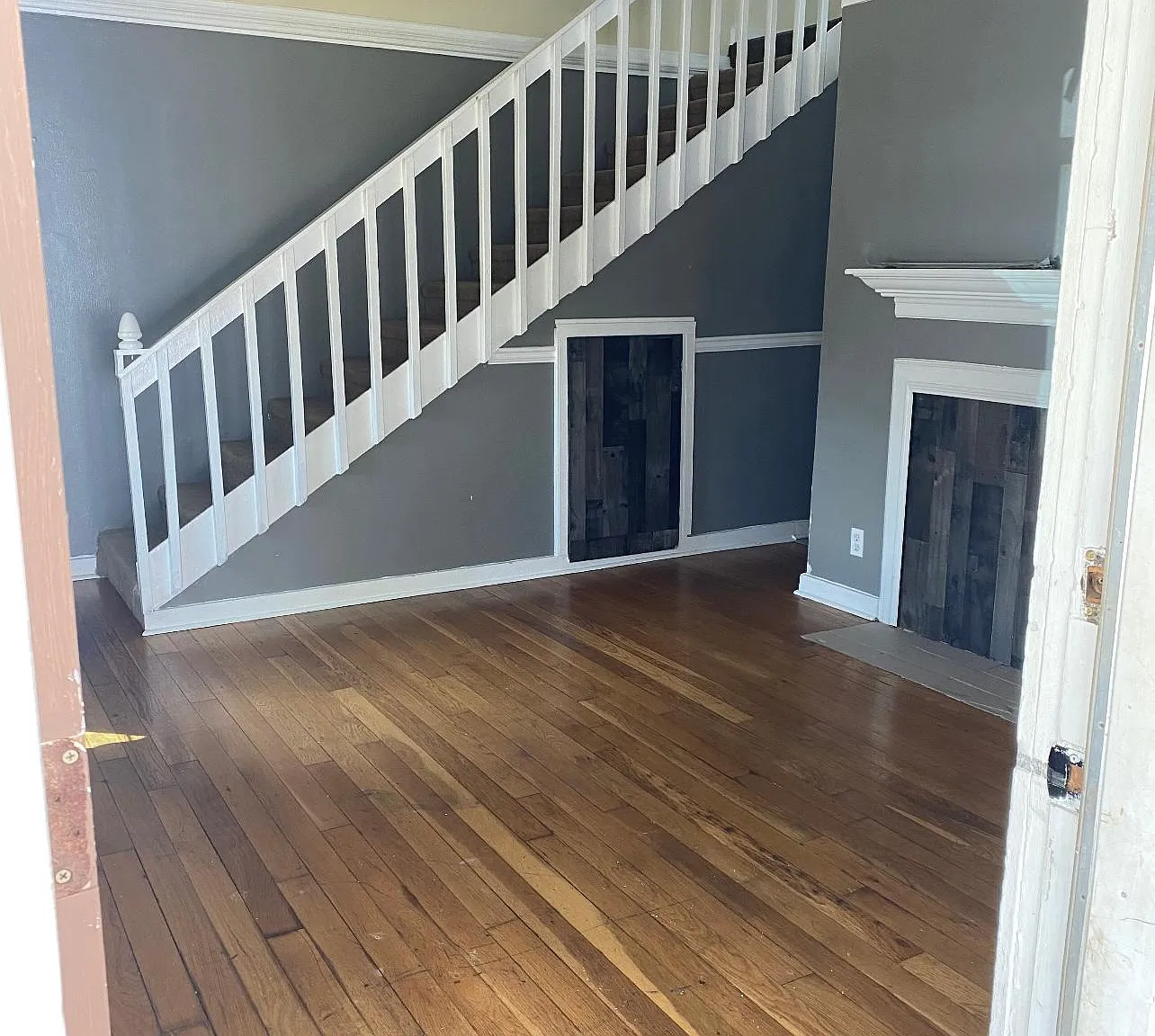 4 bed, 1.5 bath, 1320 sqft, $1,800 — Photo 3