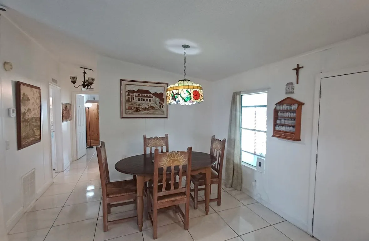 2 bed, 1104 sqft, $2,450 — Photo 3