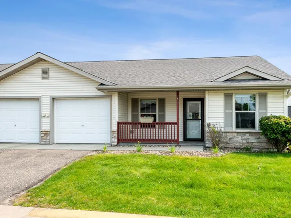 300 Cedar St Unit 8, Baldwin, WI 54002