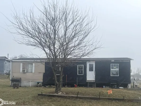 307 S Lafayette St, Corydon, IA 50060