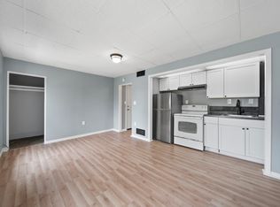 816 Eureka St #816.5, Lansing, MI 48912