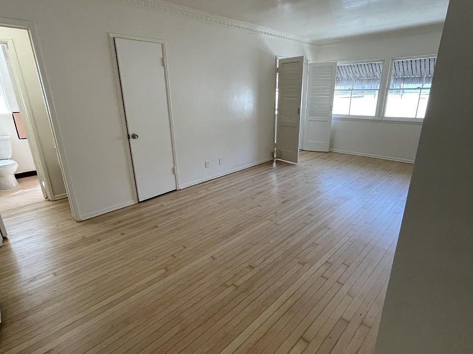 1st image of 1825 N Normandie Ave #D