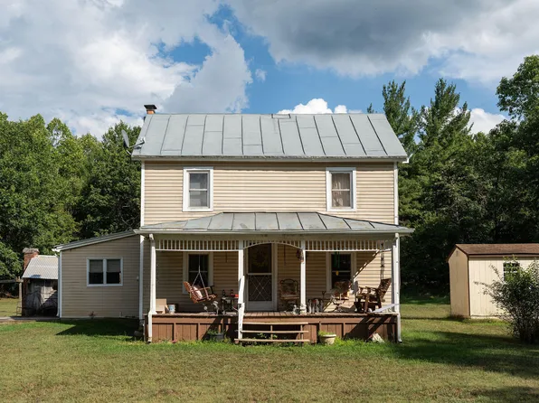 48 Fauver Mine Ln, Raphine, VA 24472