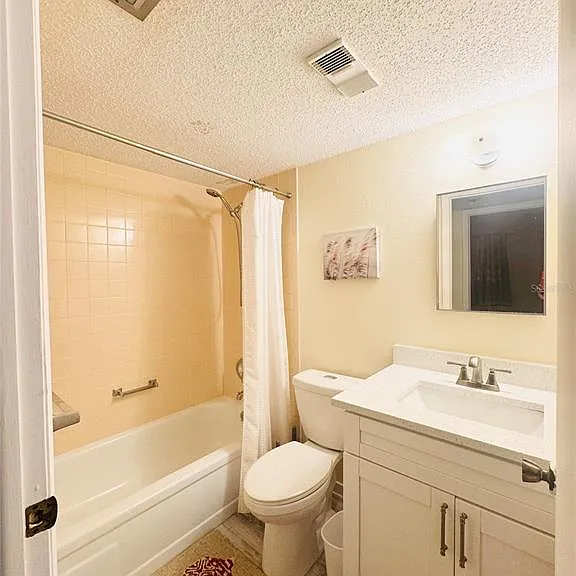 1750 Belleair Forest Dr #A15 — Photo 15