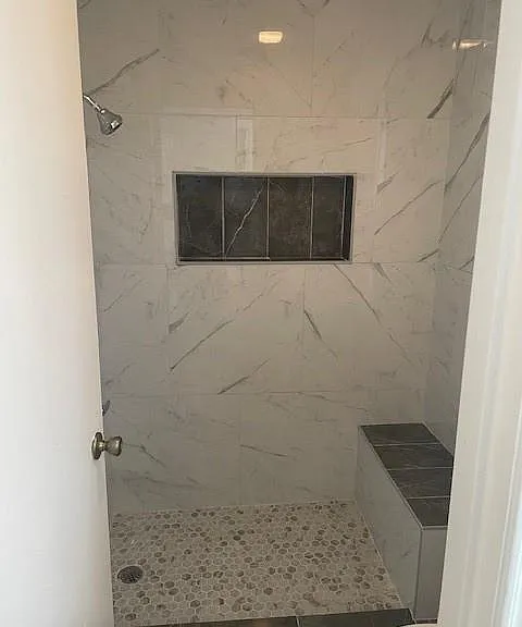 2432 W Iris Ave — Photo 8