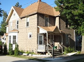 1st image of 109 W Sumner St