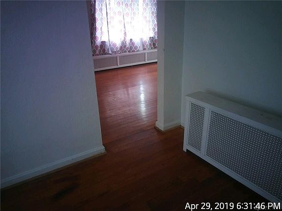 5th image of 2323 Elsmere Ave