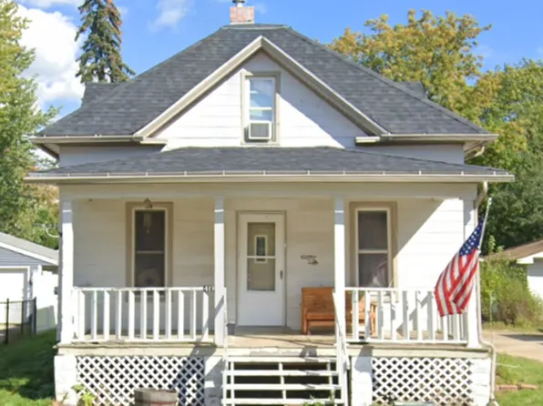 419 5th St, Neenah, WI 54956