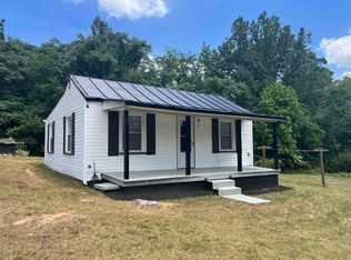 9 Bollingbrook Dr, Bassett, VA 24055