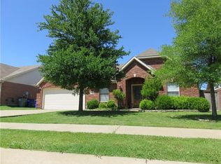 1002 Bainbridge Ln, Forney, TX 75126