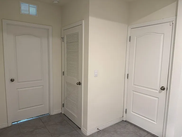 1792 Henin Cir — Photo 13