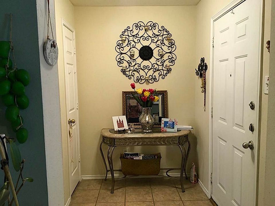 1st image of 603 Hillock Bluff Cir