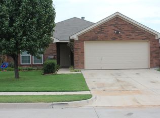 717 Agora Ct, Haslet, TX 76052