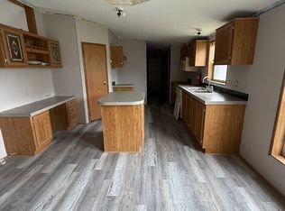 8341 Canyon Trl, Fenton, MI