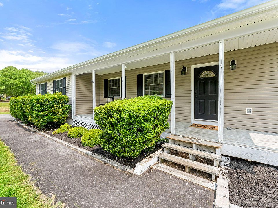 13297 Sillamon Rd, Goldvein, VA 22720 Zillow