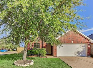 38 Signal Hill Dr, Manvel, TX 77578