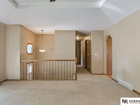 4th image of 4960 S 167th St