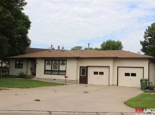 103 N Way Ave, Sutton, NE 68979